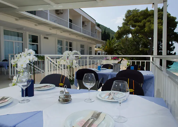 Trpanj Hotels
