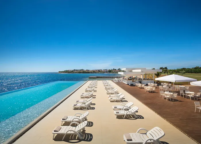 Novigrad (Istria) Hotels