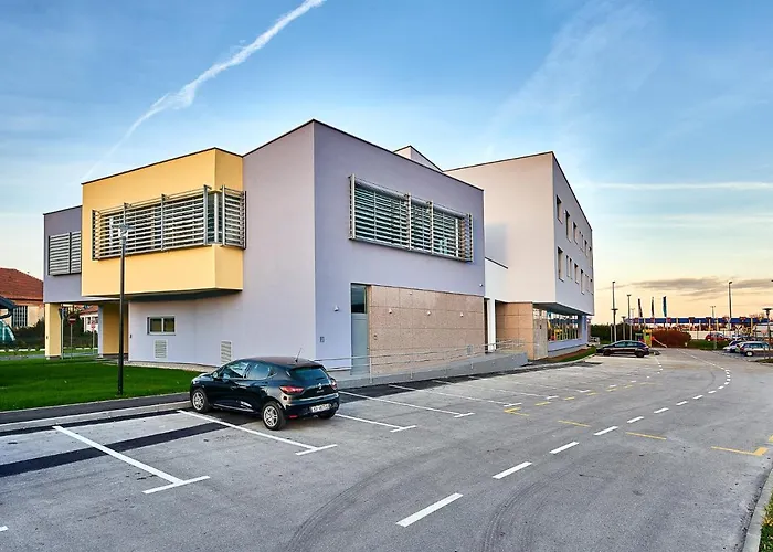 Karlovac Hotels